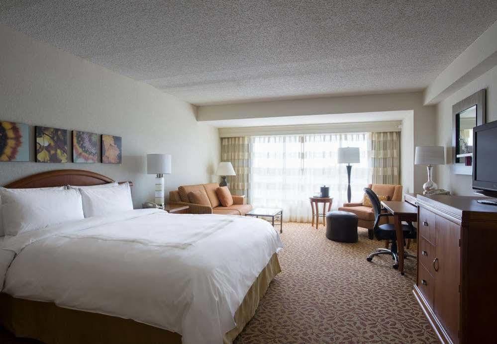 Marriott Dallas Las Colinas Irving Eksteriør billede